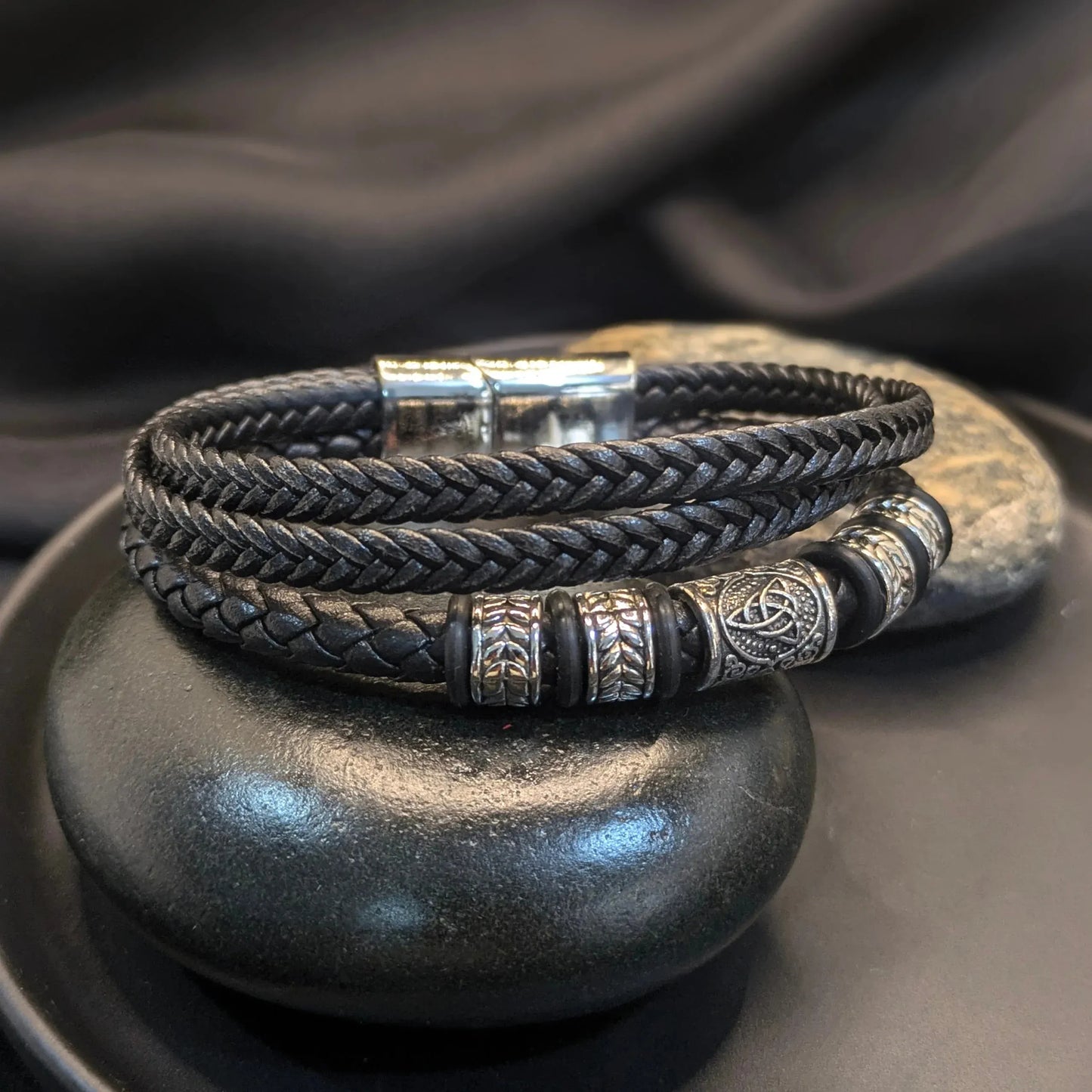 KHRONOX® Armband, Armband Heren, Natuurstenen, Armbanden, Leren Armband Heren, Leren Armband, Leren Armbanden, Armbandje, Kunstleer, Mannen, Magnetische Sluiting, + 2 CM Verlengstuk, Verjaardag, Vaderdag, Valentijnsdag, Cadeautje